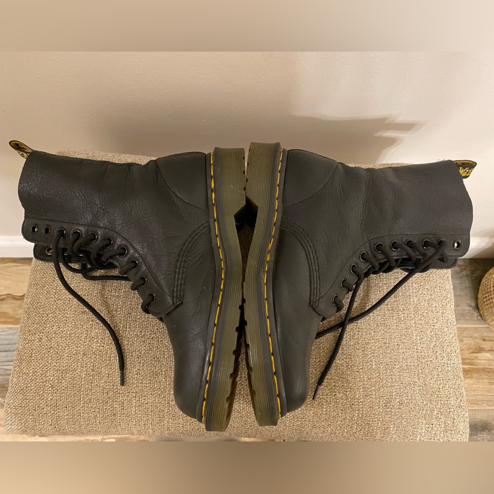 Dr. Martens 1490 VIRGINIA LEATHER MID CALF BOOTS - Picture 12 of 16